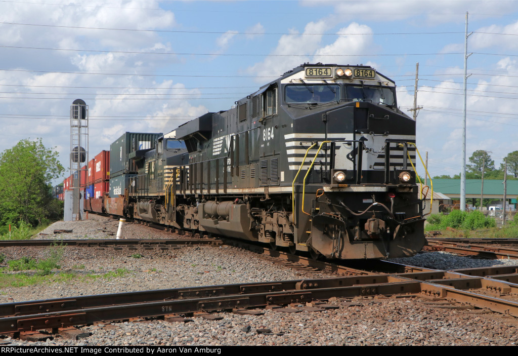 NS 281